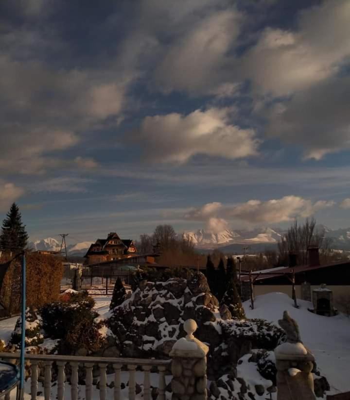 Dom Na Brzyzku Hotel Poronin Bagian luar foto